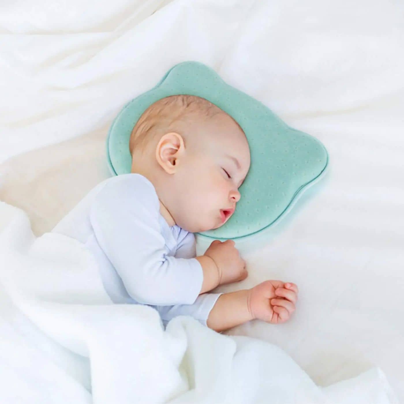 Oreiller-bebe-sommeil