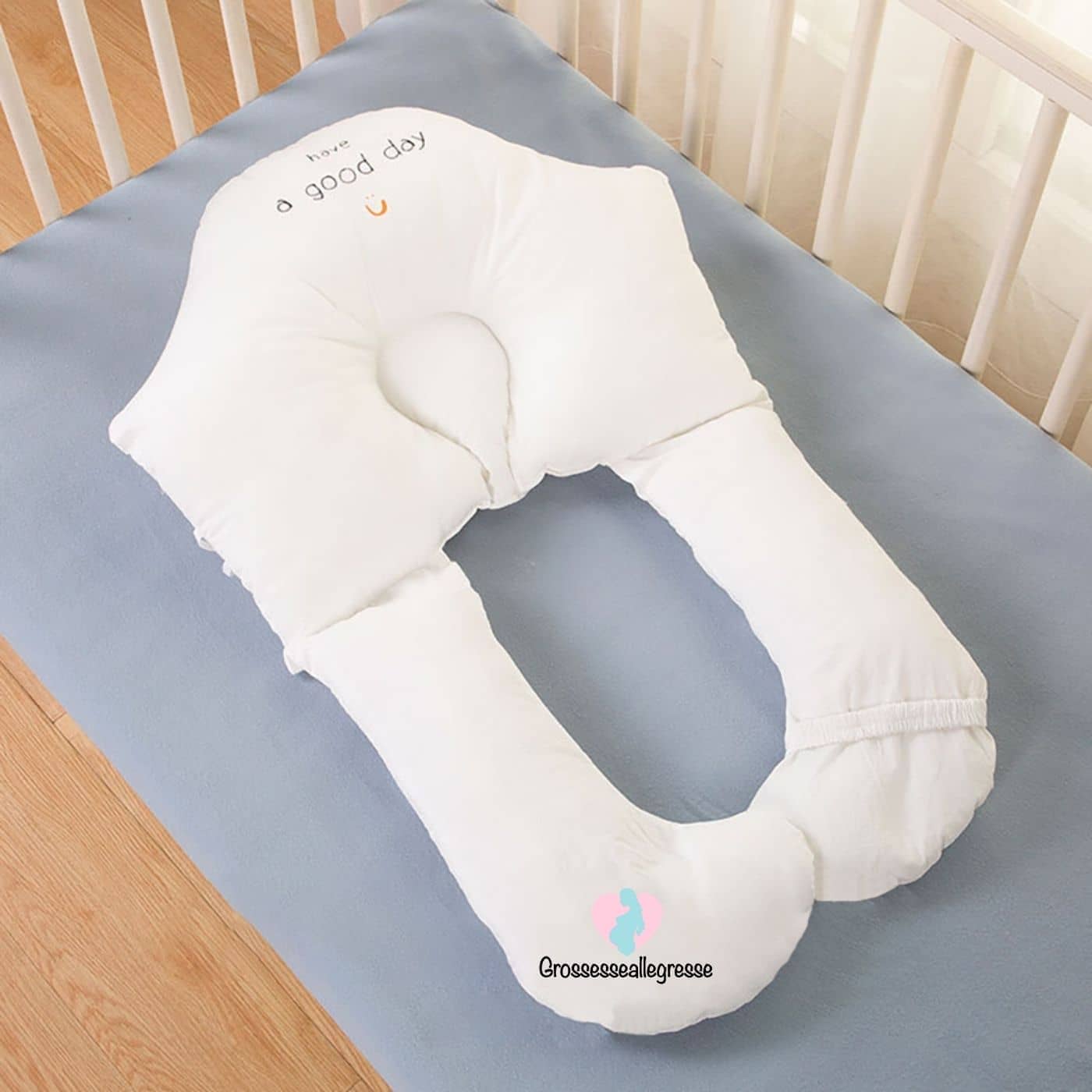 Oreiller-bébé-blanc